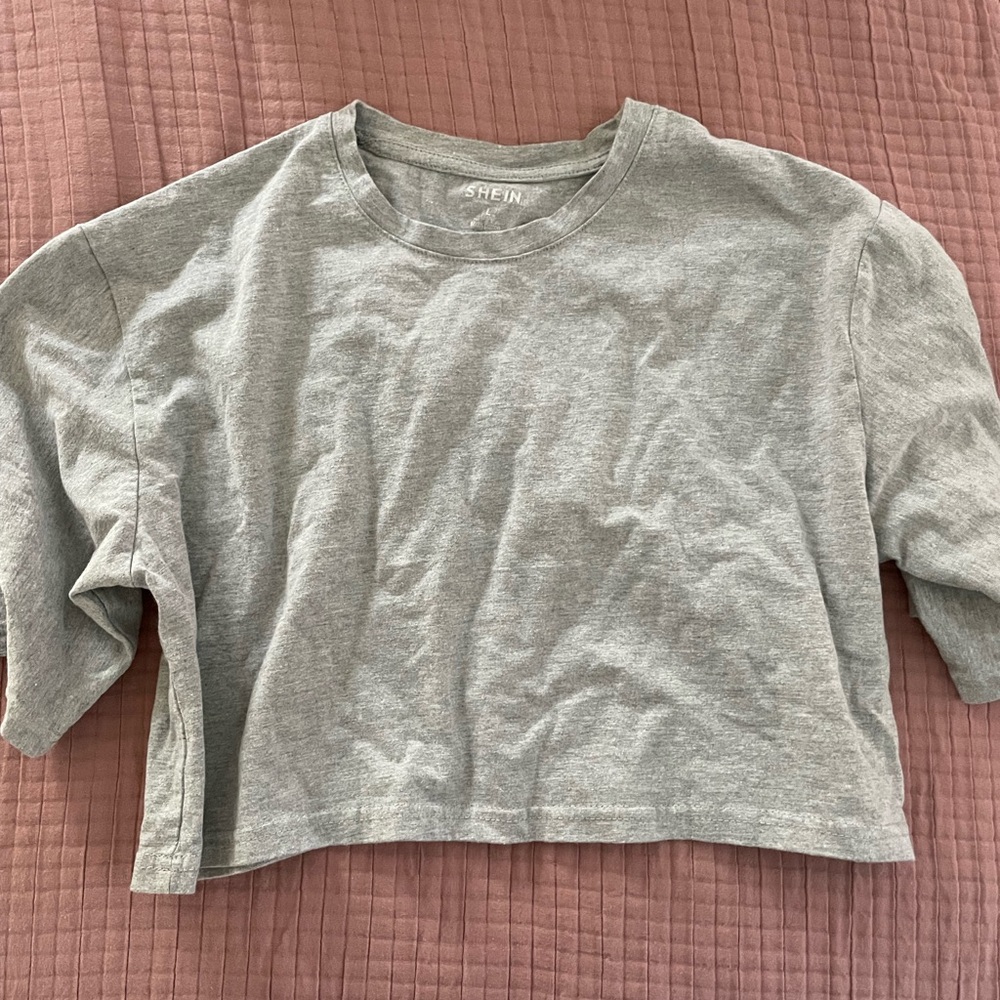 Gray SHEIN Cropped T-Shirt and Tank
